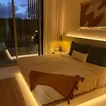 Jungle Loft Bike Included